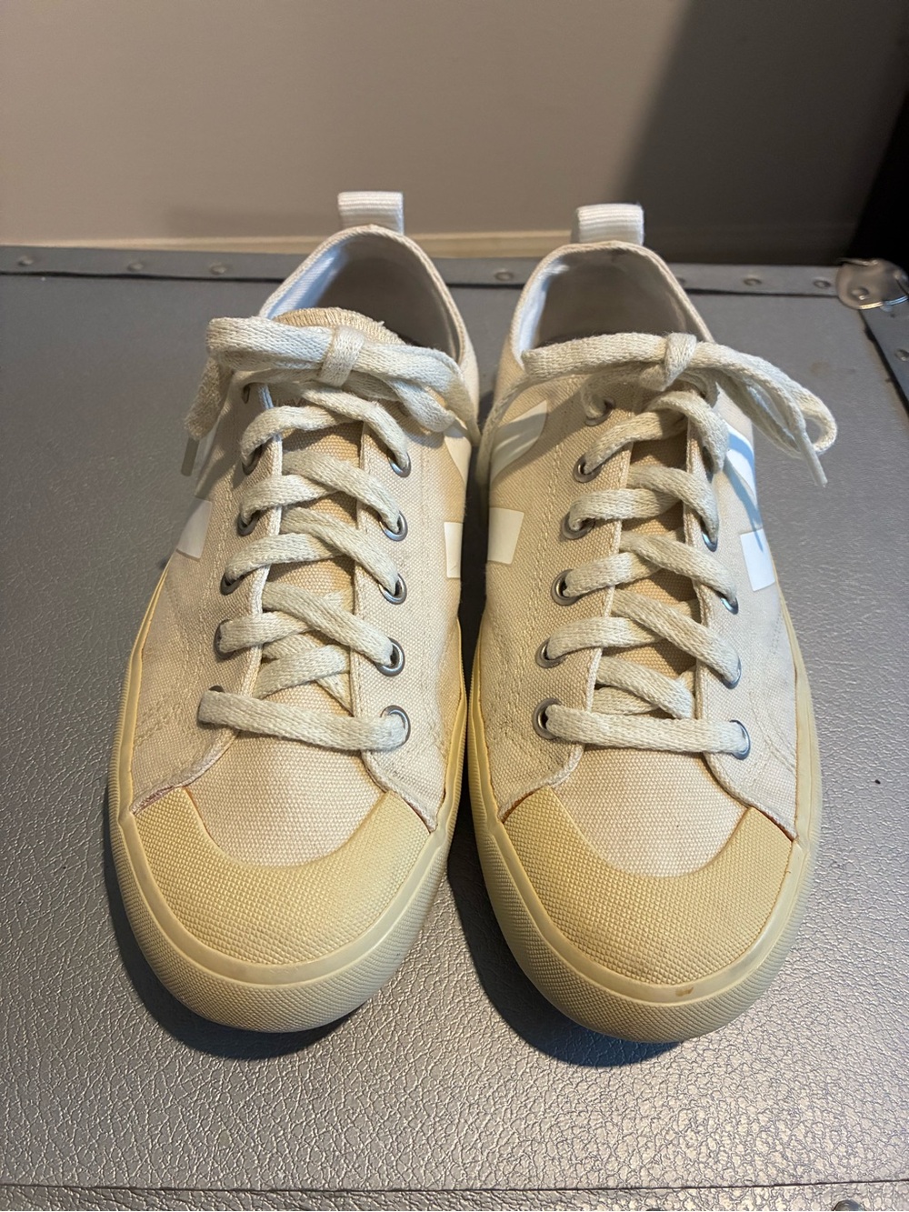 Women’s Veja Casual Canvas Shoes in Cream
